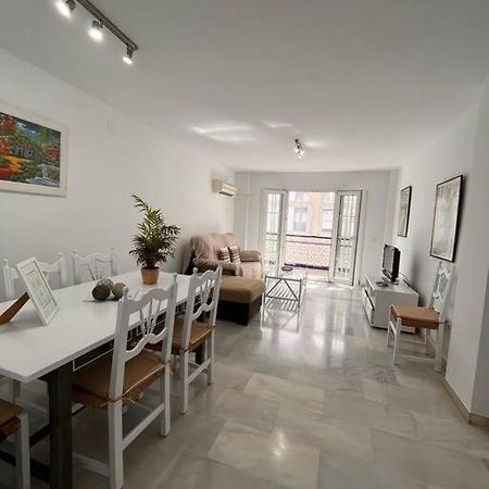 Malaga Centro/Playa/Maria Zambra Apartment Bagian luar foto